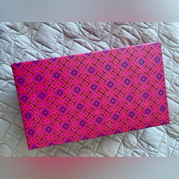 Tory Burch Pink and Orange Patterned Box - Picture 8 of 13
